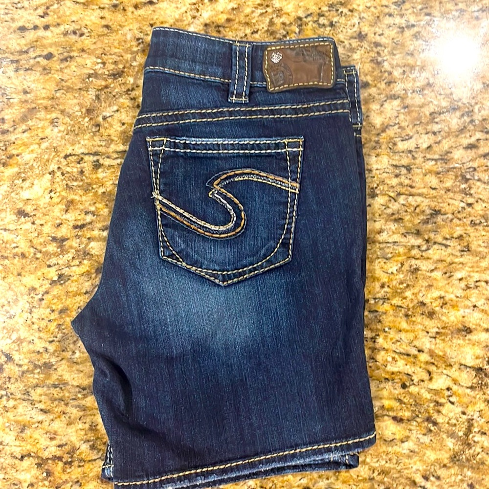 Silver “Suki” shorts size 30